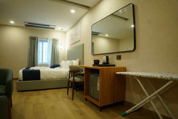 Trunk-&-Trolley (12)