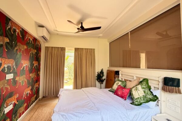 trunkandtrolley-goa-room